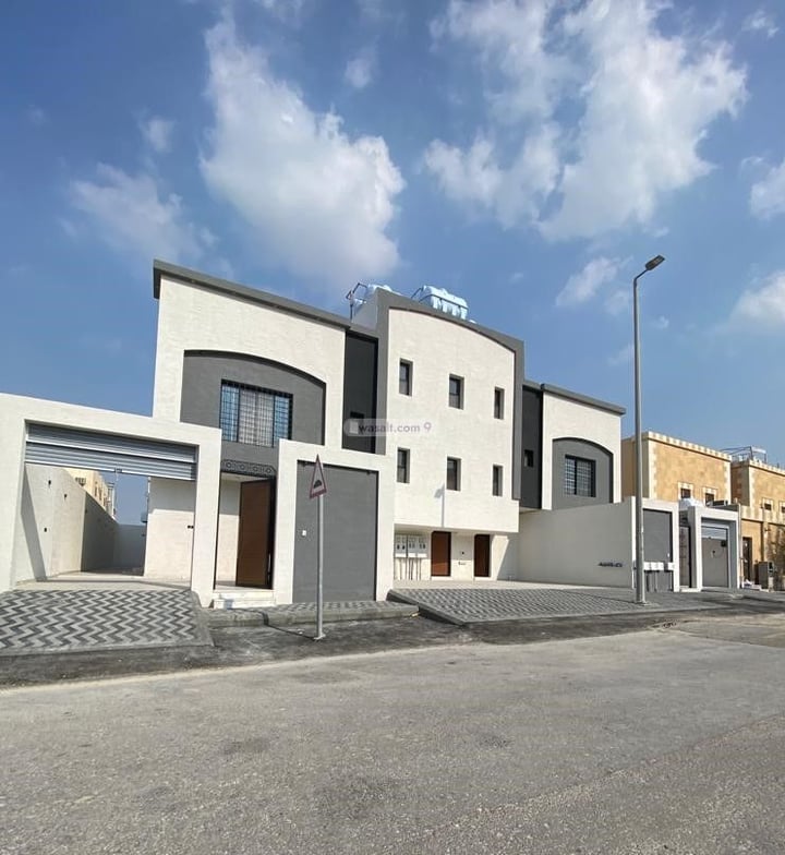 Apartment 205 SQM with 5 Bedrooms Taibah, Dammam