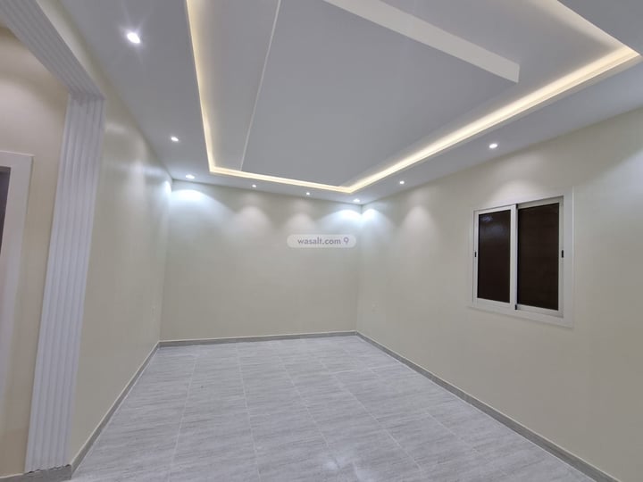 Floor 250 SQM with 5 Bedrooms Ohod, South Riyadh, Riyadh