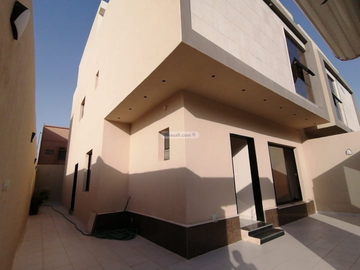 Villa 200 SQM Facing West on 15m Width Street West Oraija, West Riyadh, Riyadh
