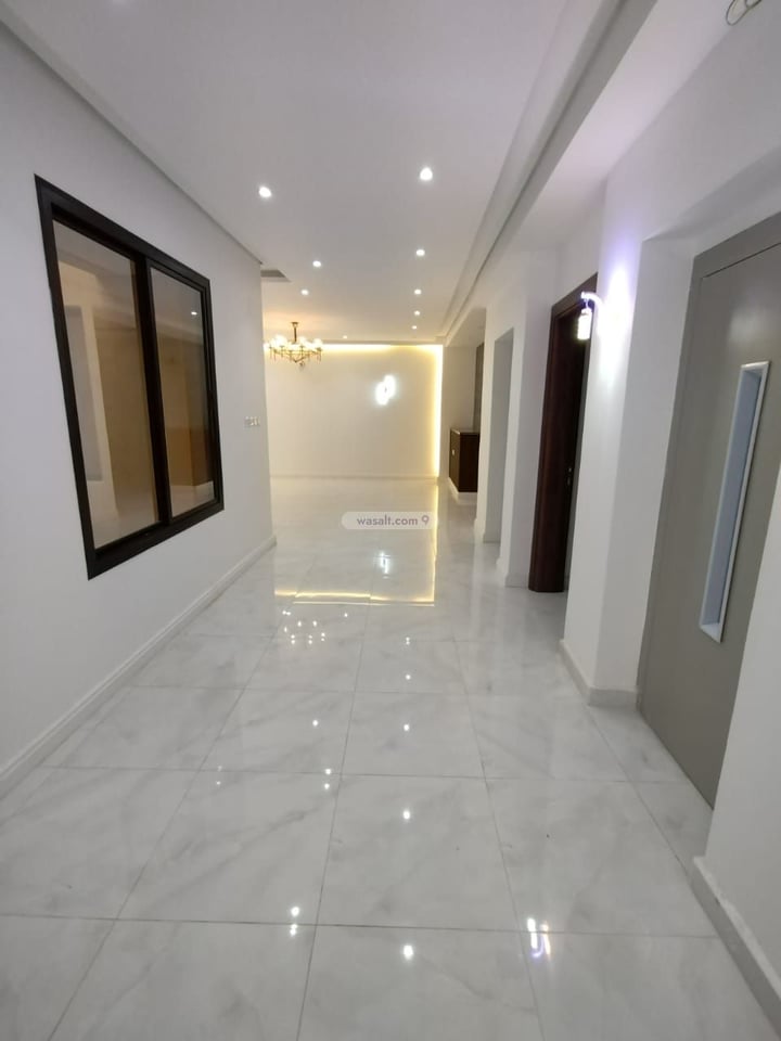 Villa 300 SQM Facing North East on 20m Width Street Ar Rashidiyah, Makkah