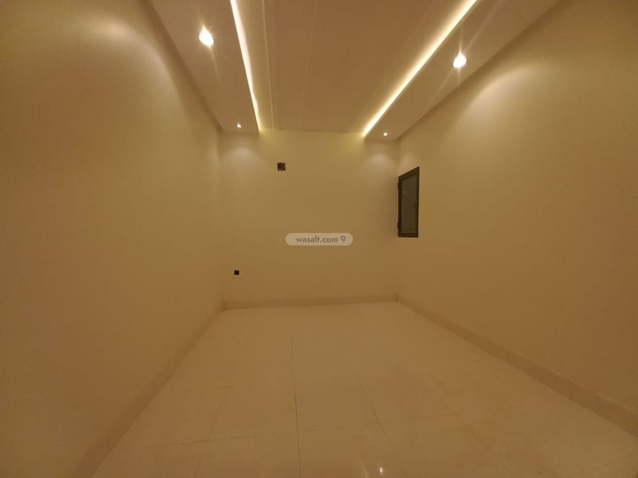 Apartment 221 SQM with 5 Bedrooms Tuwaiq, West Riyadh, Riyadh