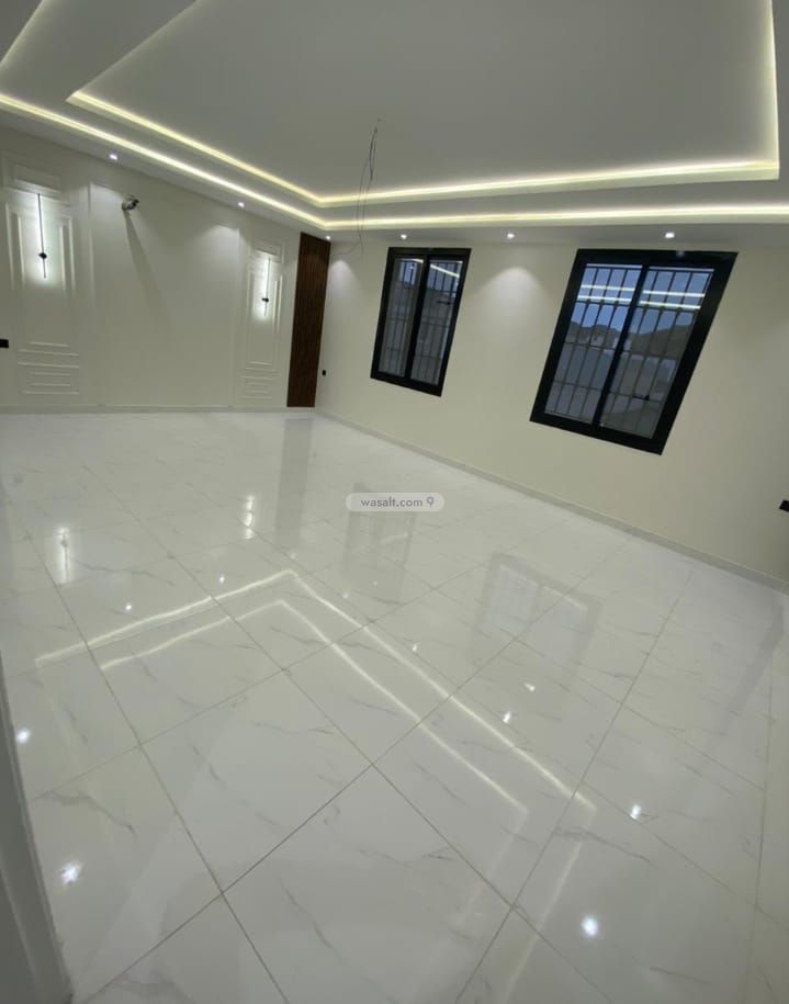 Apartment 243 SQM with 6 Bedrooms Akhbab, At Taif