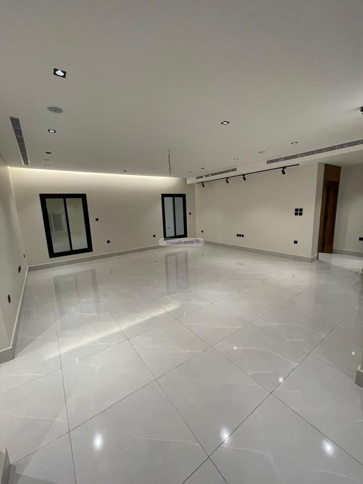 Apartment 240 SQM with 5 Bedrooms Al Yaqoot, North Jeddah, Jeddah