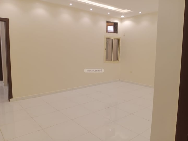 عمارة 2205 متر مربع واجهة شمالية حارة الباب الجديد، مكة المكرمة