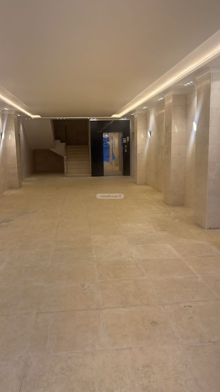 عمارة 2205 متر مربع واجهة شمالية حارة الباب الجديد، مكة المكرمة