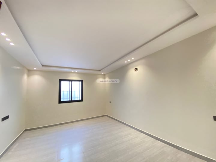 Villa 370 SQM with 2 Apartments Facing North Ishbiliyah, East Riyadh, Riyadh