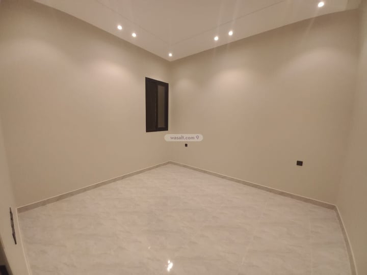 Floor 300 SQM with 6 Bedrooms Tuwaiq, West Riyadh, Riyadh