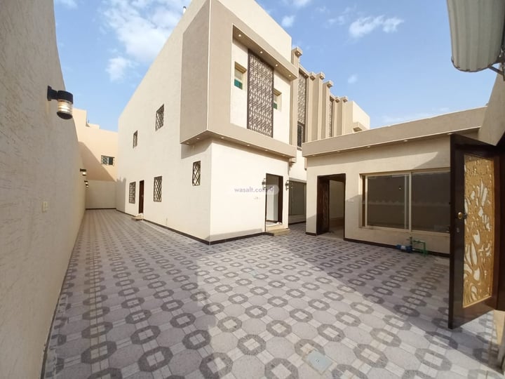 Villa 271 SQM Facing North East on 15m Width Street Taybah, South Riyadh, Riyadh