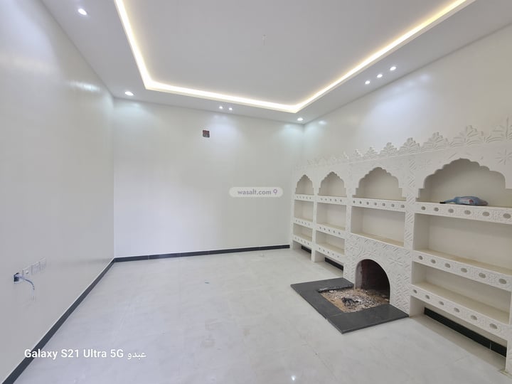 Villa 250 SQM Facing South East on 15m Width Street Ohod, South Riyadh, Riyadh