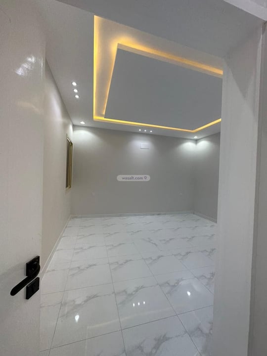 Villa 341 SQM Facing North East on 20m Width Street Dhahban Al Sharqi, Khamis Mushayt