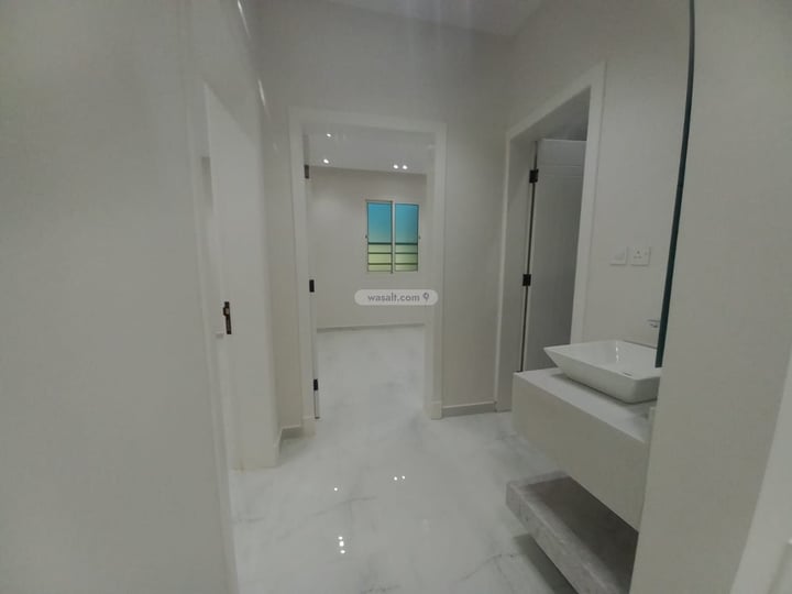 Floor 250 SQM with 4 Bedrooms Badr, South Riyadh, Riyadh