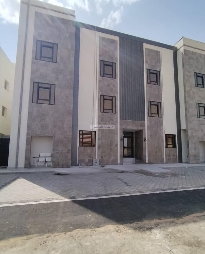 Apartment 193 SQM with 5 Bedrooms King Fahd, Madinah