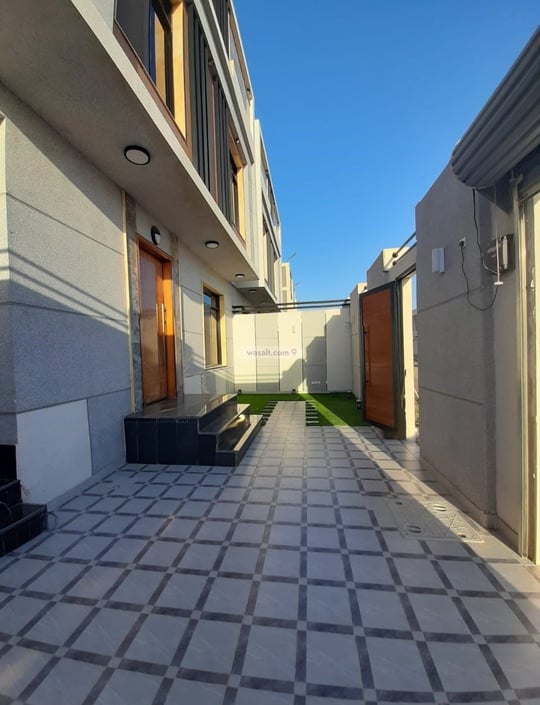 Villa 225 SQM Facing South on 25m Width Street Al Wafa, East Jeddah, Jeddah