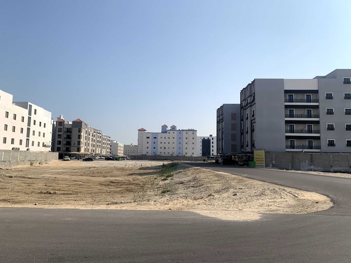 Land 2500 SQM Facing South West on 20m Width Street Al Hamra, Al Khobar
