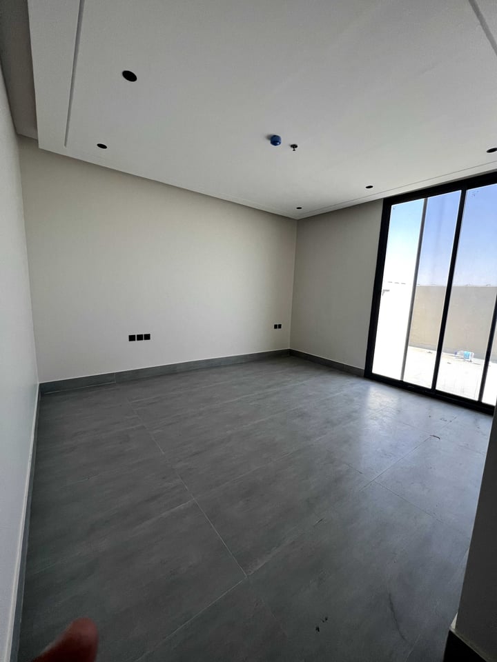 شقة 303 متر مربع ب 3 غرف الرمال، شرق الرياض، الرياض