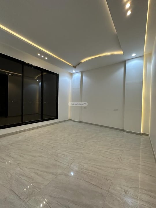 Floor 179 SQM with 4 Bedrooms Al Rimal, East Riyadh, Riyadh