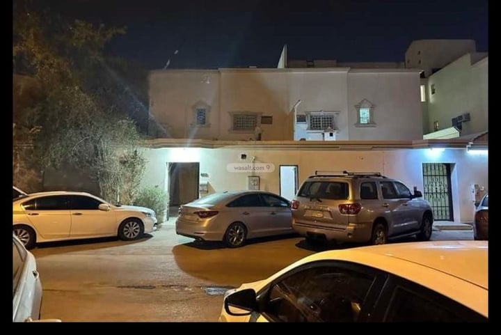 فيلا 287 متر مربع جنوبية على شارع 15م الحزم، غرب الرياض، الرياض