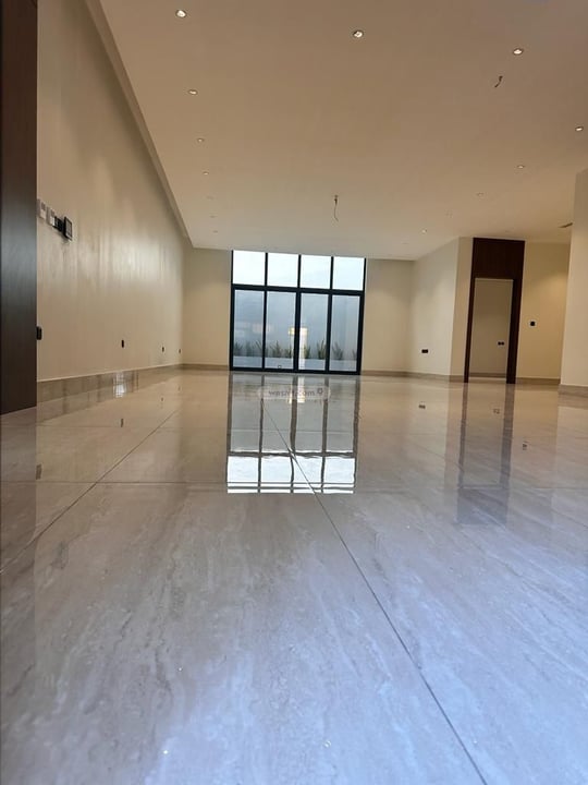 Villa 472.5 SQM Facing North East on 18m Width Street Al Bahar, Al Khobar