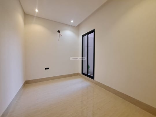 Floor 157 SQM with 4 Bedrooms Tuwaiq, West Riyadh, Riyadh