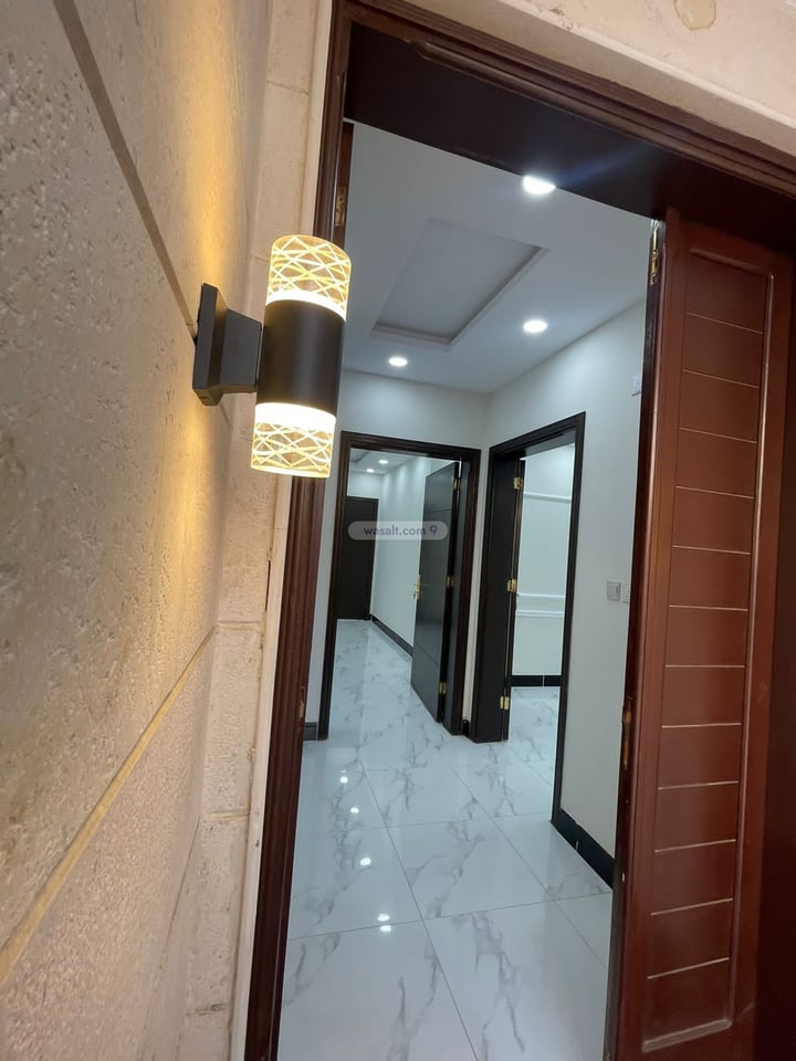 Villa 300 SQM Facing North East on 15m Width Street Al Hamadaniyah, East Jeddah, Jeddah