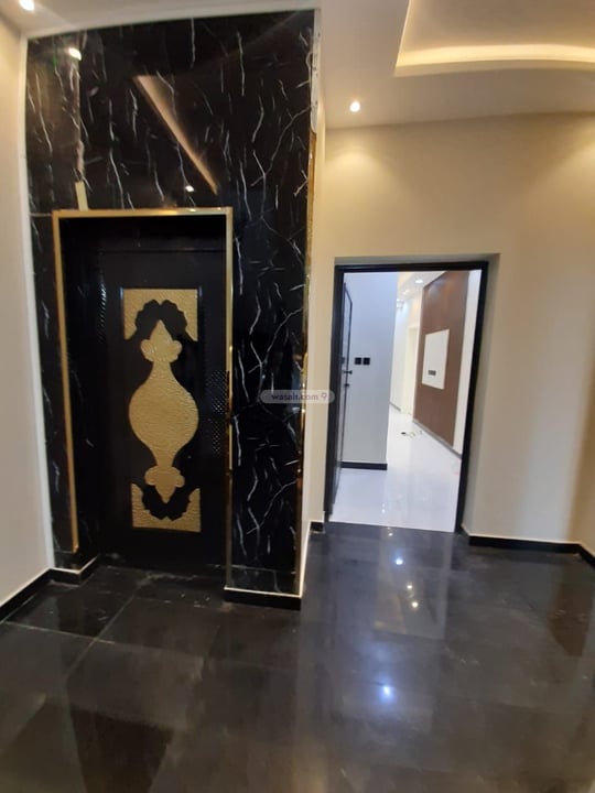 Apartment 205.92 SQM with 5 Bedrooms Al Aziziyah, Khamis Mushayt