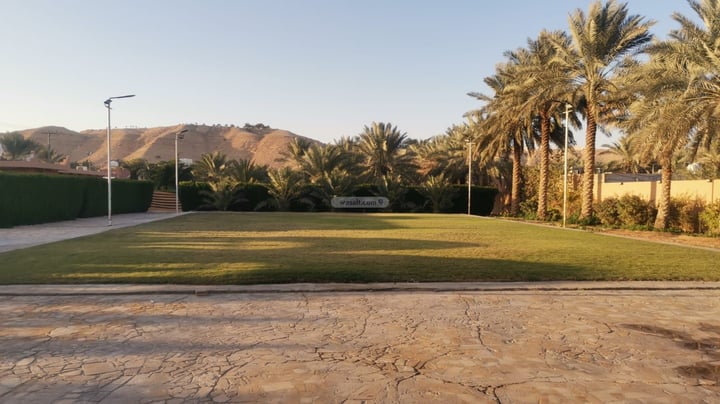 استراحة 5000 متر مربع غربية على شارع 15م ظهرة لبن، غرب الرياض، الرياض