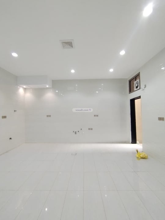 Villa 279.62 SQM Facing North on 15m Width Street Al Masif, Khamis Mushayt