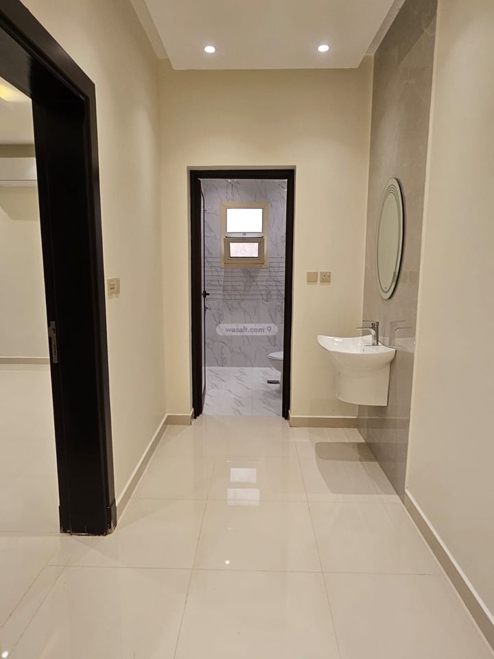 Apartment 450 SQM with 4 Bedrooms Al Qairawan, North Riyadh, Riyadh