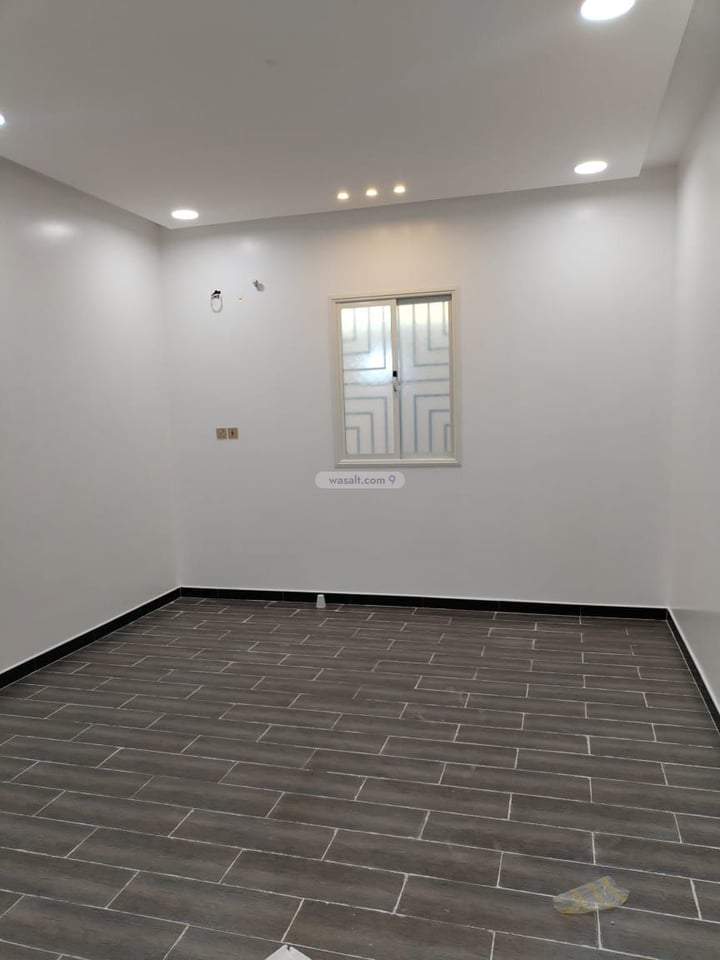 Apartment 293.39 SQM with 7 Bedrooms Ar Rawdah, Najran