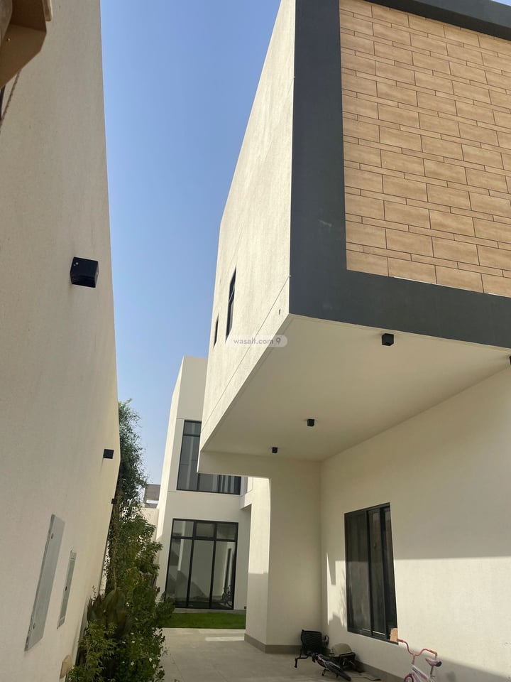 Villa 375 SQM Facing North on 15m Width Street Al Qairawan, North Riyadh, Riyadh