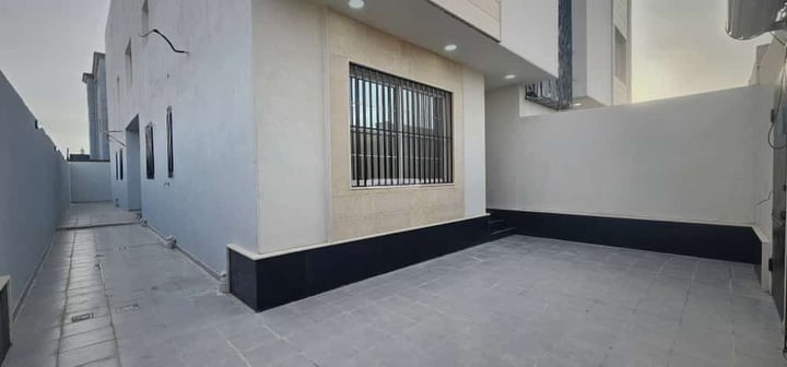 Apartment 174 SQM with 5 Bedrooms Al Bawadi, Tabuk
