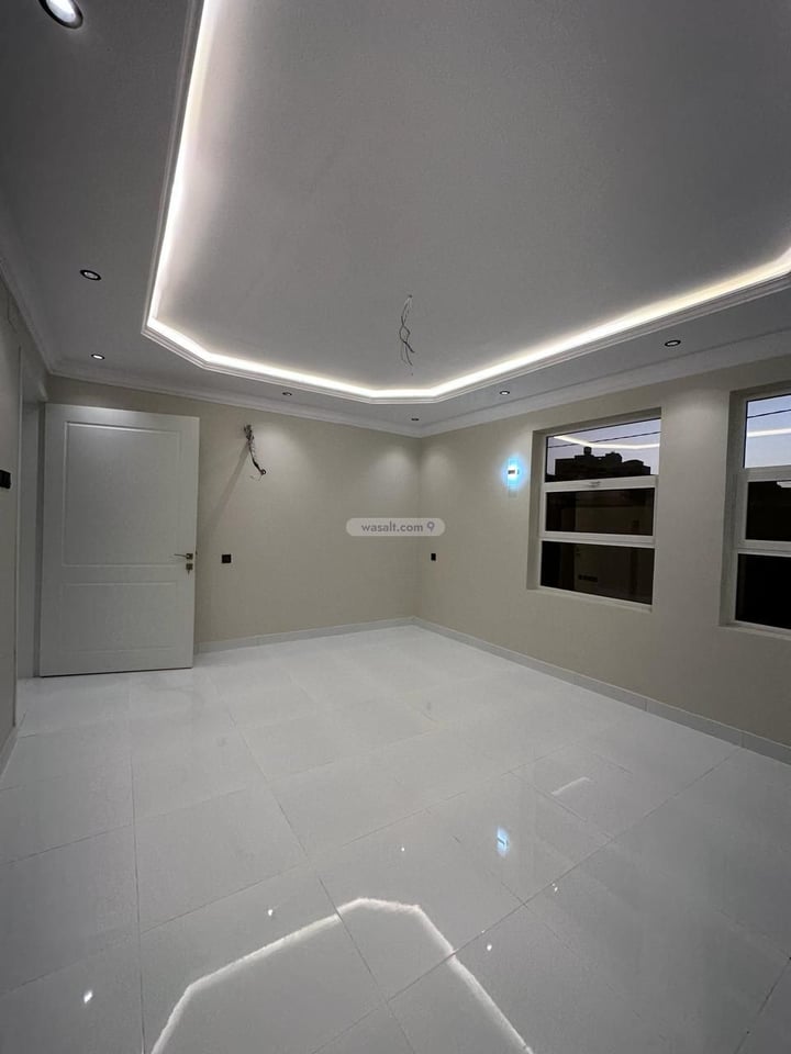 Floor 622.5 SQM with 6 Bedrooms Asharai, Makkah