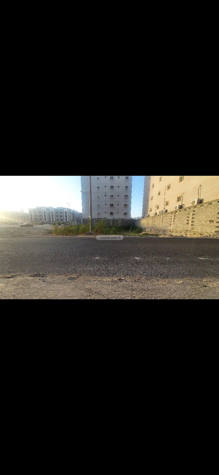 Land 790.7 SQM Facing South West on 25m Width Street Al Hamra, Al Khobar