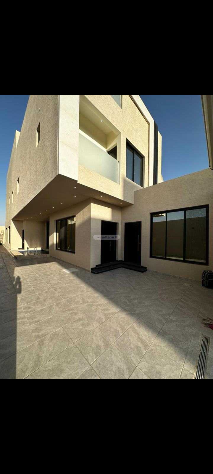 فيلا 390 متر مربع جنوبية غربية على شارع 20م العارض، شمال الرياض، الرياض
