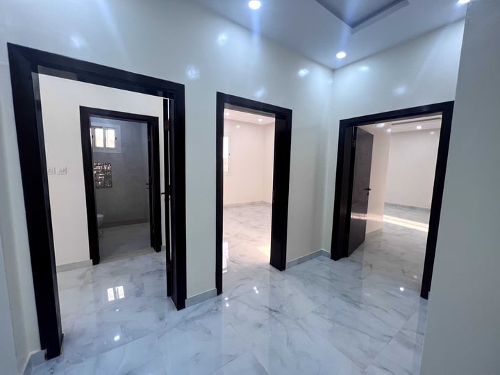 Apartment 256 SQM with 6 Bedrooms Al Masif, Tabuk
