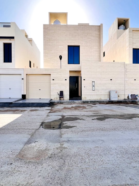 Villa 200 SQM Facing North East on 15m Width Street Al Arid, North Riyadh, Riyadh