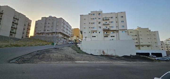 أرض 925 متر مربع شمالية شرقية على شارع 15م الرصيفة، مكة المكرمة