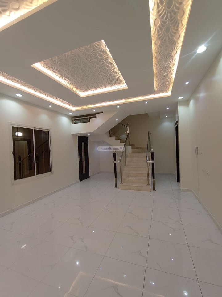 Villa 312.5 SQM Facing South with 2 Bedrooms Al Munisiyah, East Riyadh, Riyadh