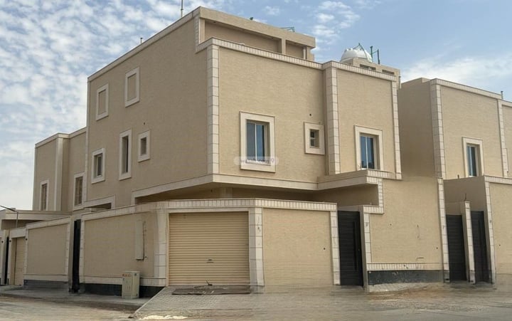 Villa 270 SQM Facing South on 20m Width Street Al Awaly, West Riyadh, Riyadh