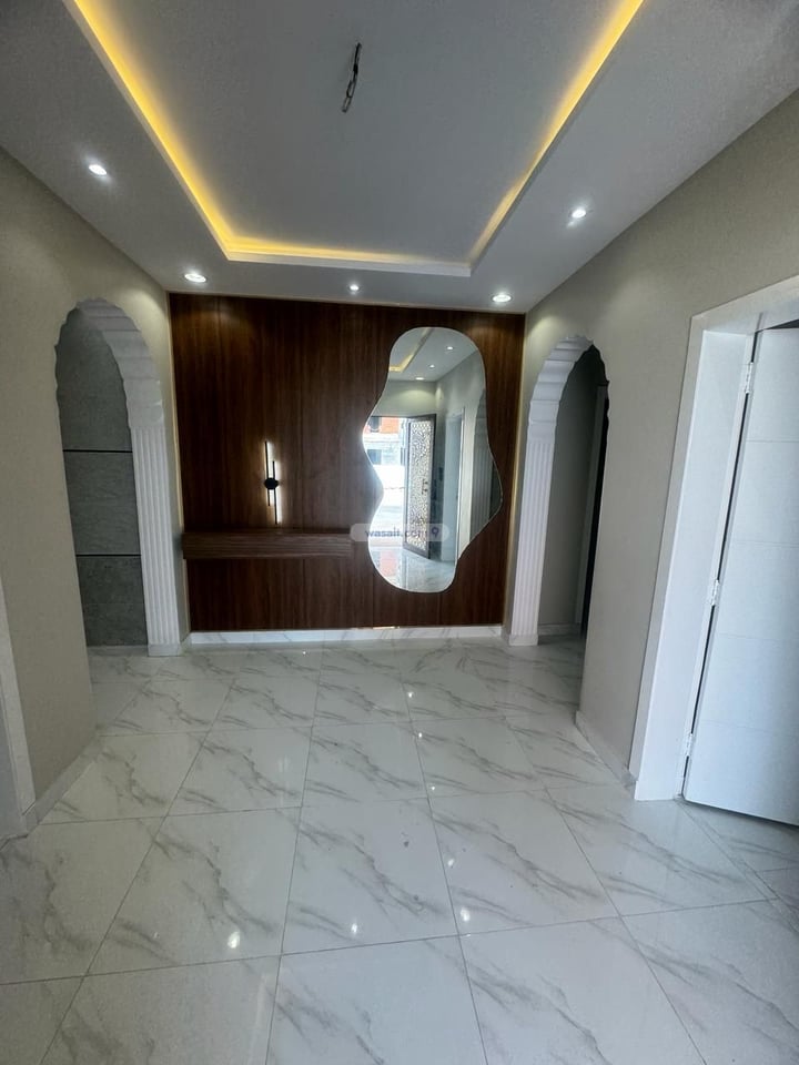 Floor 401.12 SQM with 6 Bedrooms Ar Rashidiyah, Makkah
