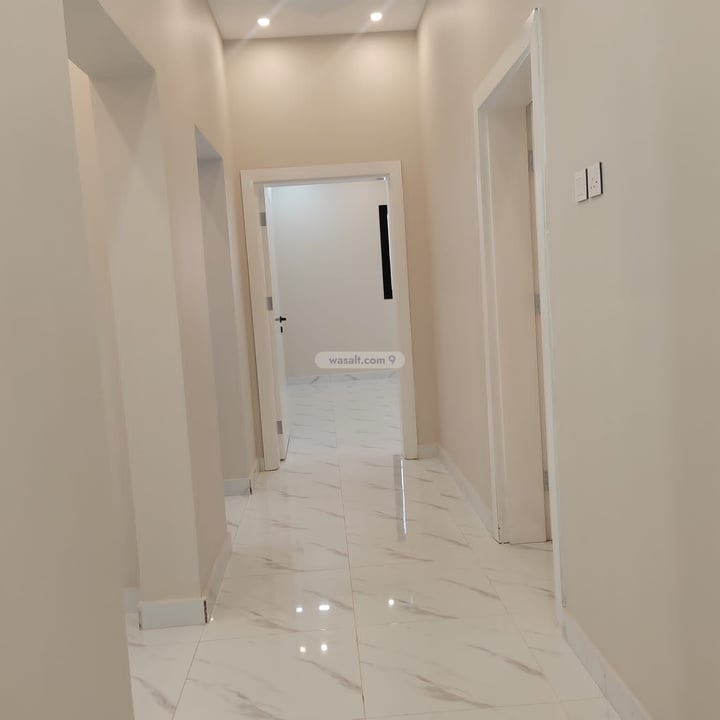 Apartment 187.88 SQM with 5 Bedrooms Ar Rehab 3, Jazan