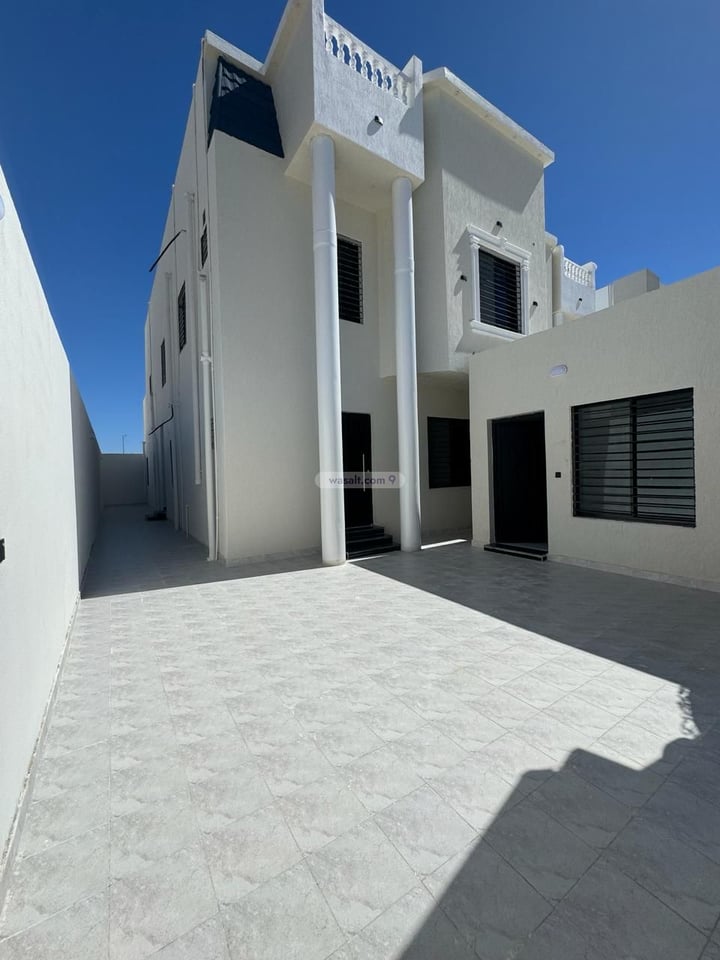 Villa 342 SQM Facing North East on 15m Width Street Al Quhaib, At Taif