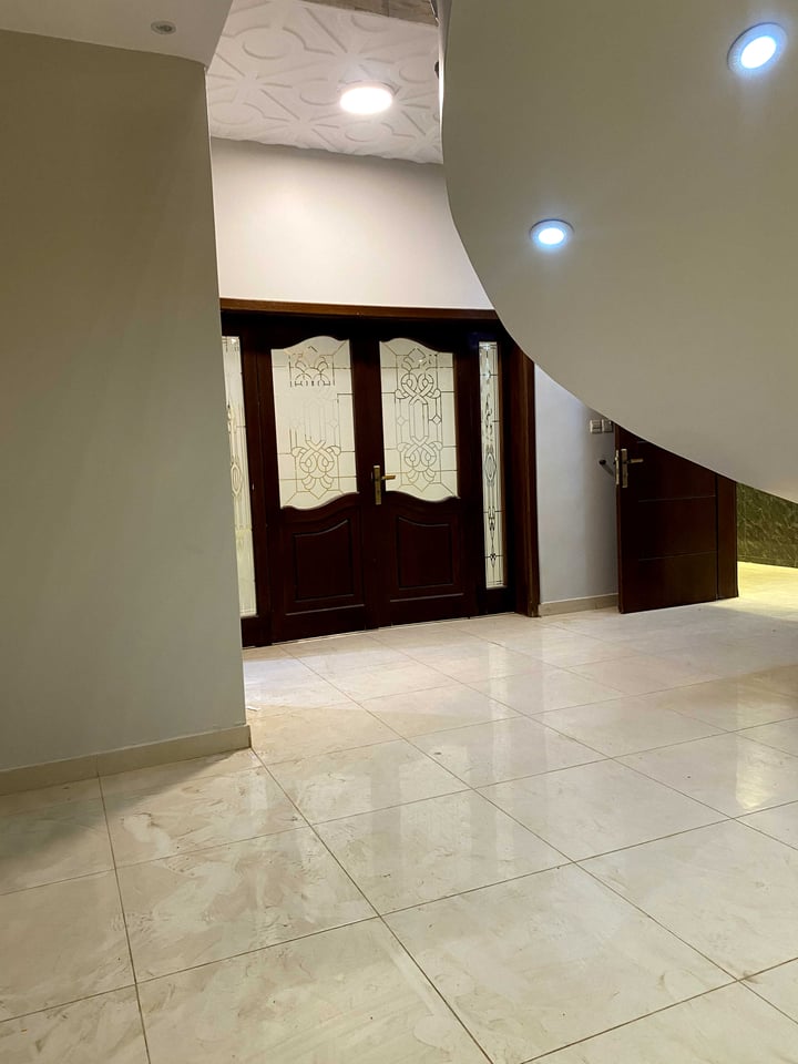 Villa 305.99 SQM Facing West on 20m Width Street Al Safa, Tabuk