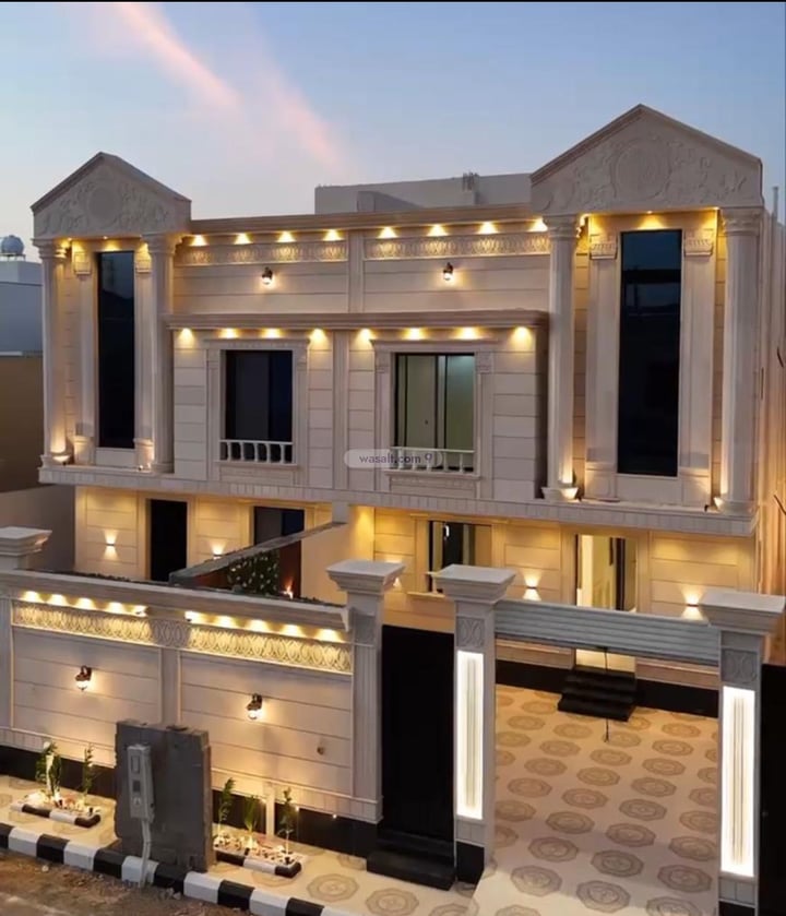 Villa 355 SQM Facing South on 15m Width Street Al Rehab, At Taif