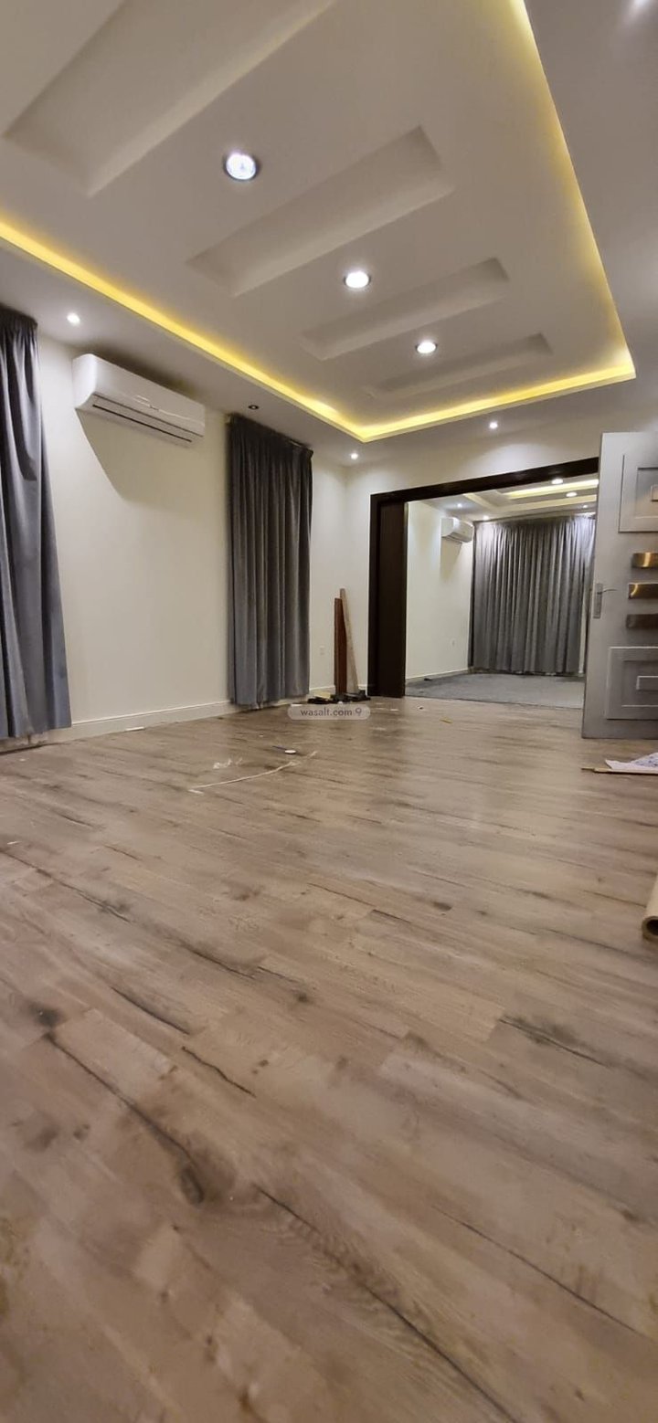 Floor 400 SQM with 5 Bedrooms Al Aqeeq, North Riyadh, Riyadh