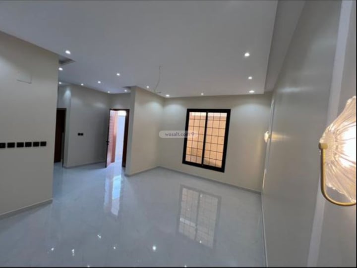 Villa 200 SQM Facing North on 32m Width Street Al Frosyah, East Jeddah, Jeddah