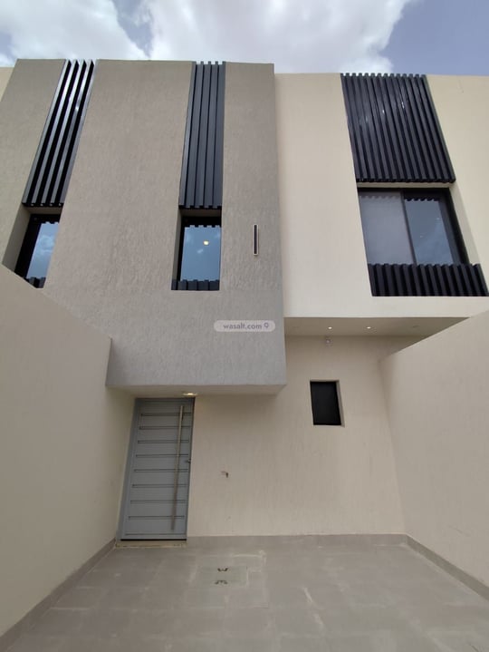 Villa 229.85 SQM Facing South on 15m Width Street Badr, South Riyadh, Riyadh