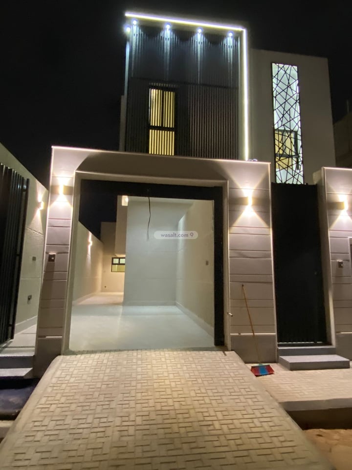 Apartment 257 SQM with 7 Bedrooms Al Janadriyah, East Riyadh, Riyadh