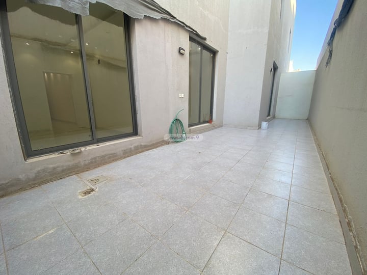 Apartment 130 SQM with 4 Bedrooms Okaz, South Riyadh, Riyadh