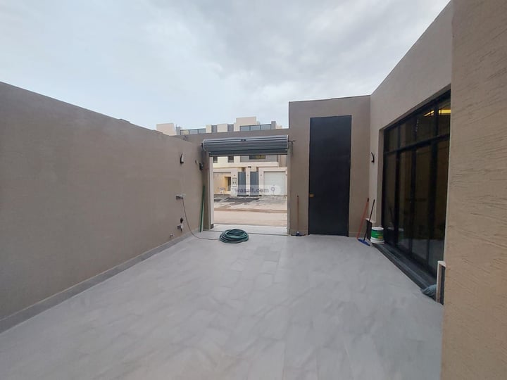 5 Bedroom(s) Villa for Sale Al Munisiyah, East Riyadh, Riyadh